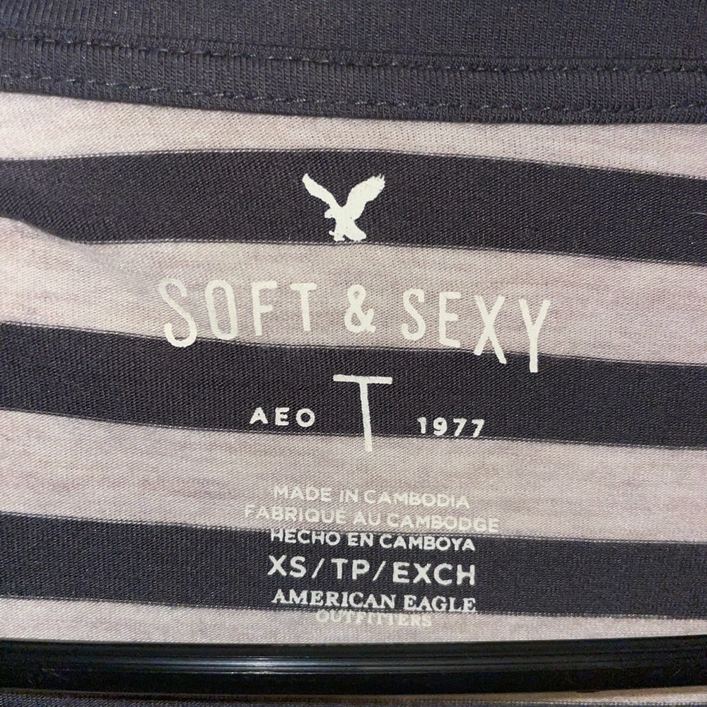 Striped tee - Picture 2 of 2